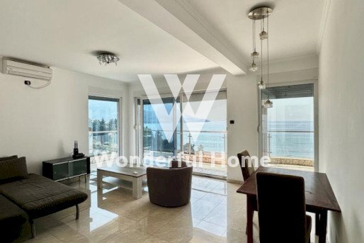 Квартира с 2-мя спальнями на берегу моря в Бечичи, Черногория